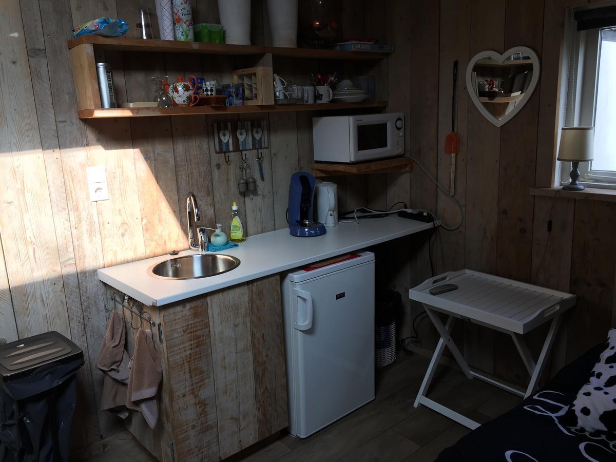 Het Boenhok Logies Bed & Breakfast Lekkerkerk Екстериор снимка